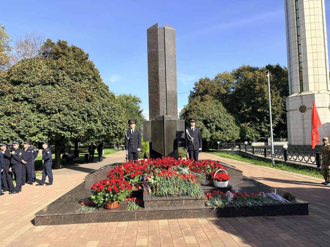 День памяти сотрудников правоохранительных органов День памяти сотрудников правоохранительных органов